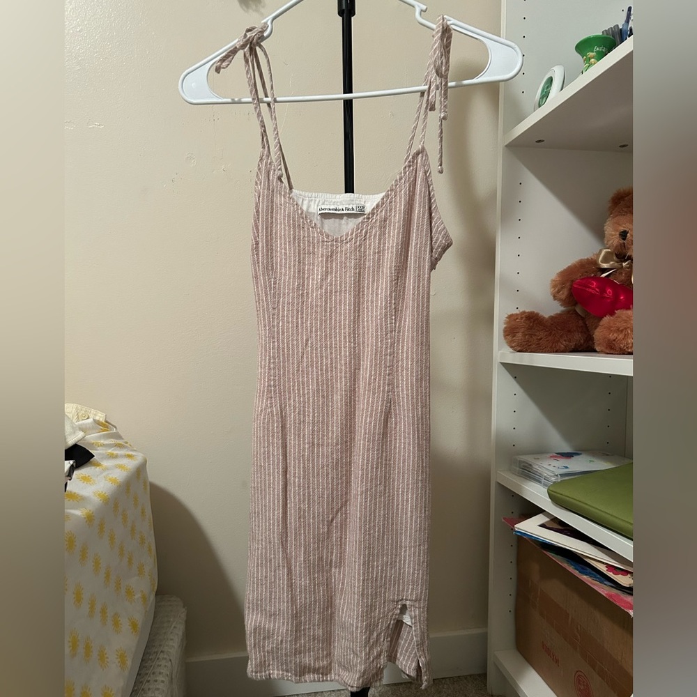 Abercrombie Pink Striped Babydoll Dress, pre-owned gently used only once!